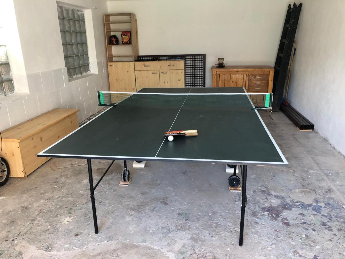 Apartmany Jevany Ngoại thất bức ảnh